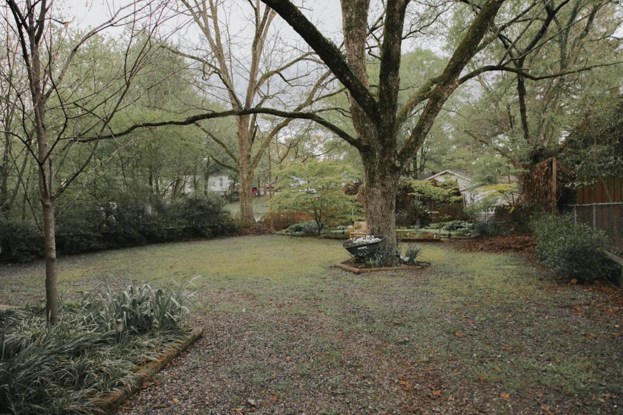The Woodlawn Tudor Hot Springs Exteriör bild
